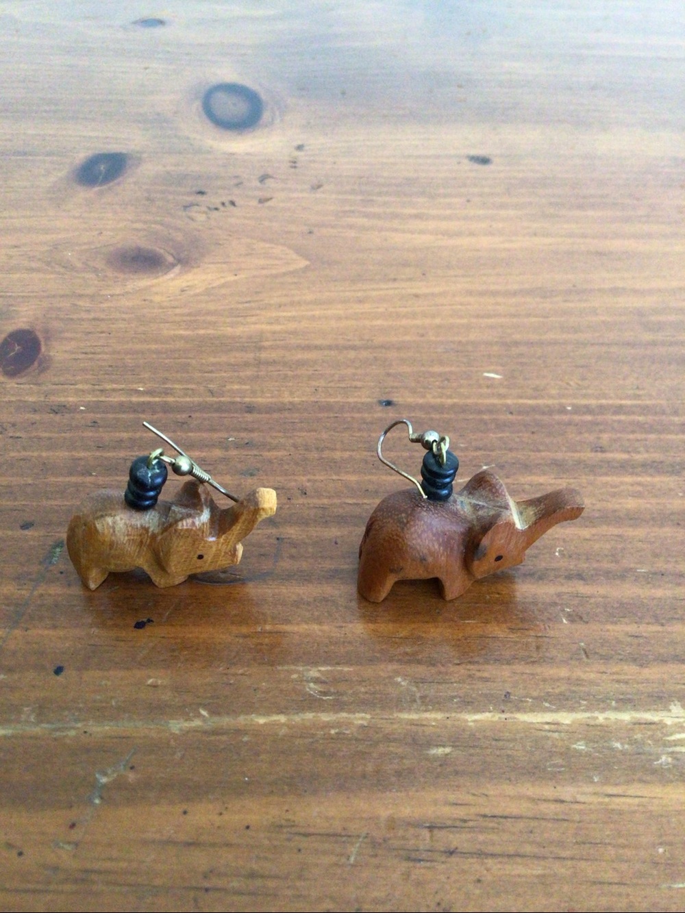 Vintage Hand Carved Wooden Animal Dangle Earrings Elephant